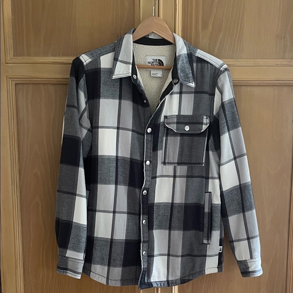 The North Face Navy, White and Gray Checkered Jacket